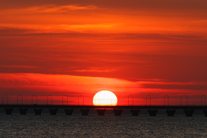 Solnedgång bakom Ölandsbron